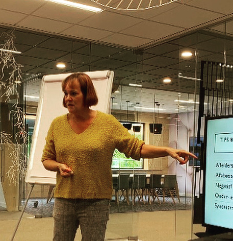 “Begrijpend lezen kun je ook leren met een oude krant …